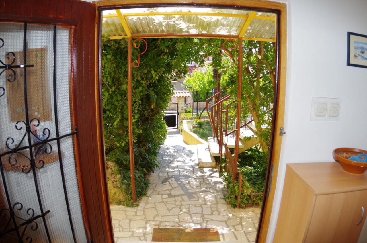 Holiday Apartments Ruzica, ペシュチャーナ・ウヴァラ エクステリア 写真