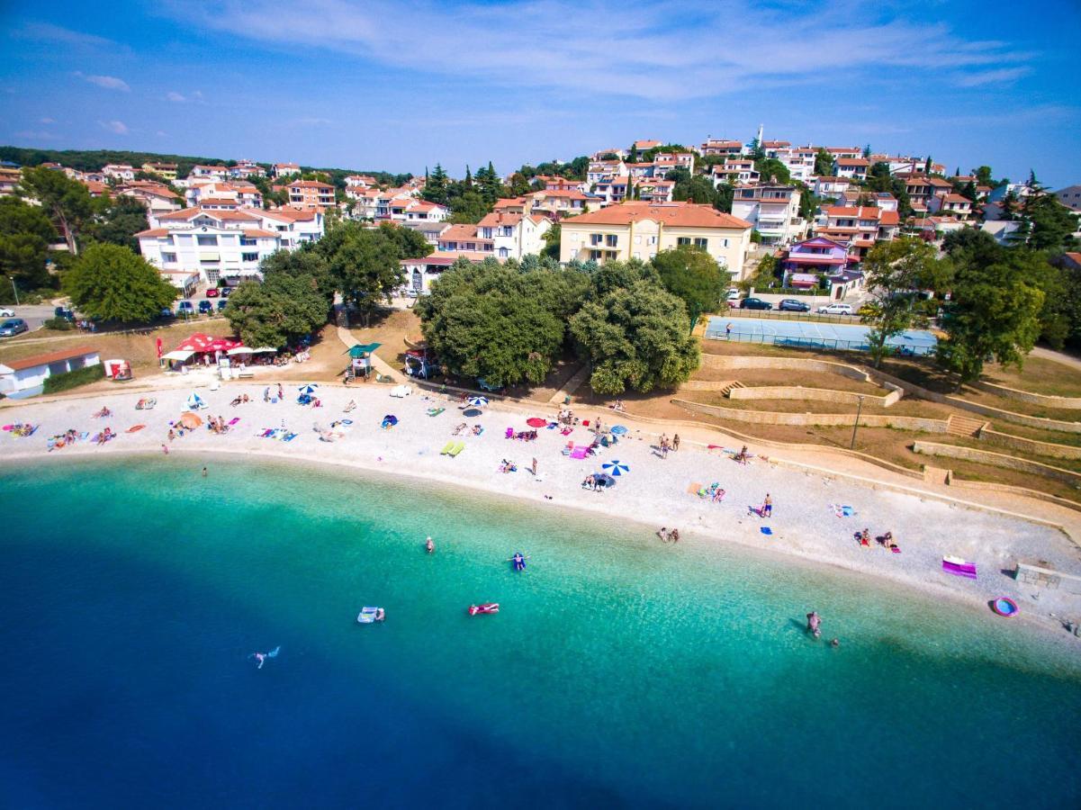 Holiday Apartments Ruzica, ペシュチャーナ・ウヴァラ エクステリア 写真