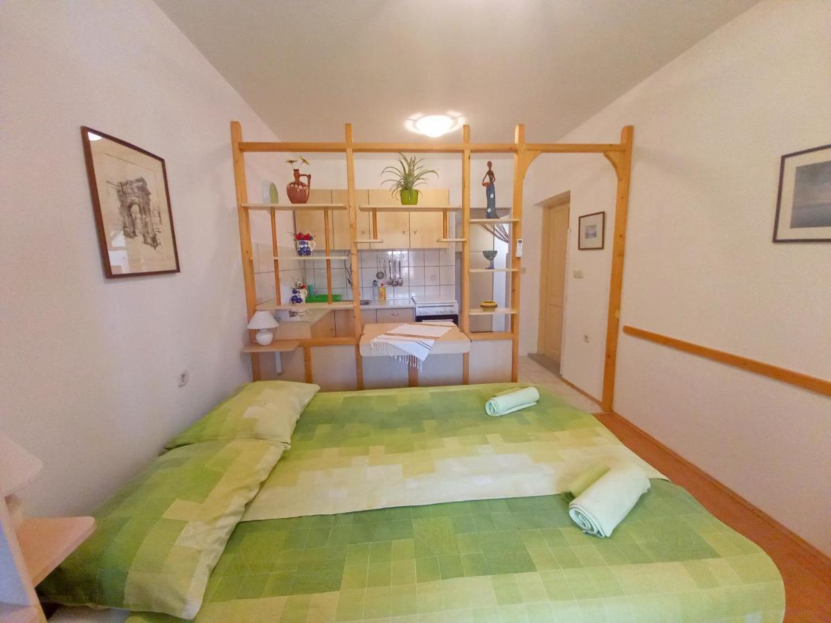 Holiday Apartments Ruzica, ペシュチャーナ・ウヴァラ エクステリア 写真