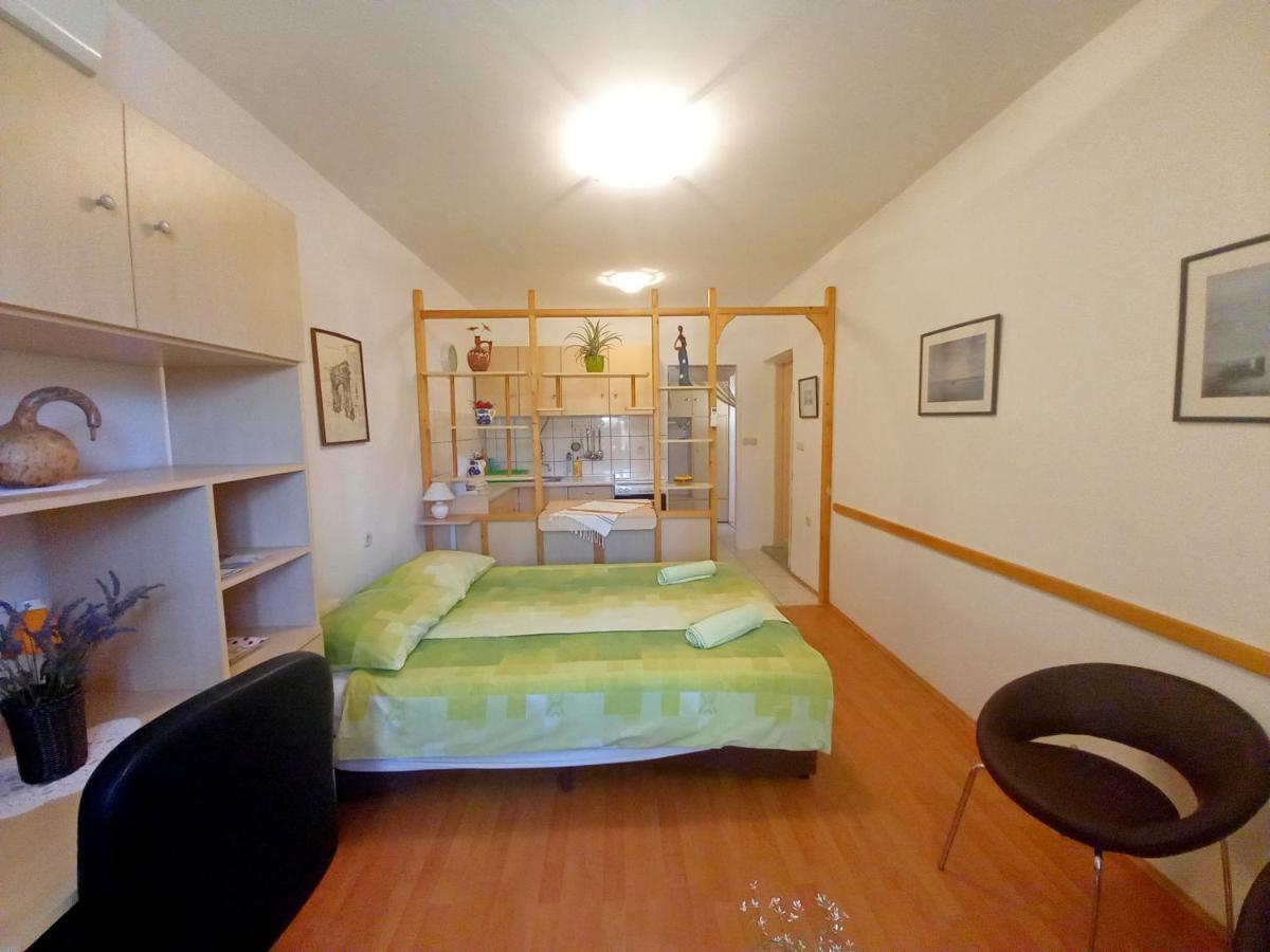 Holiday Apartments Ruzica, ペシュチャーナ・ウヴァラ エクステリア 写真